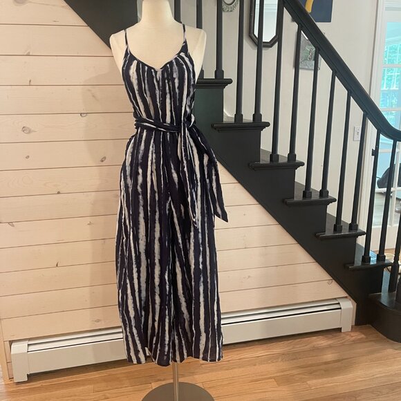 061 Anthropologie The Mason Tie-Front Jumpsuit NWT in Navy Size Small - Picture 5 of 12